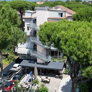 Hotel Chery ***