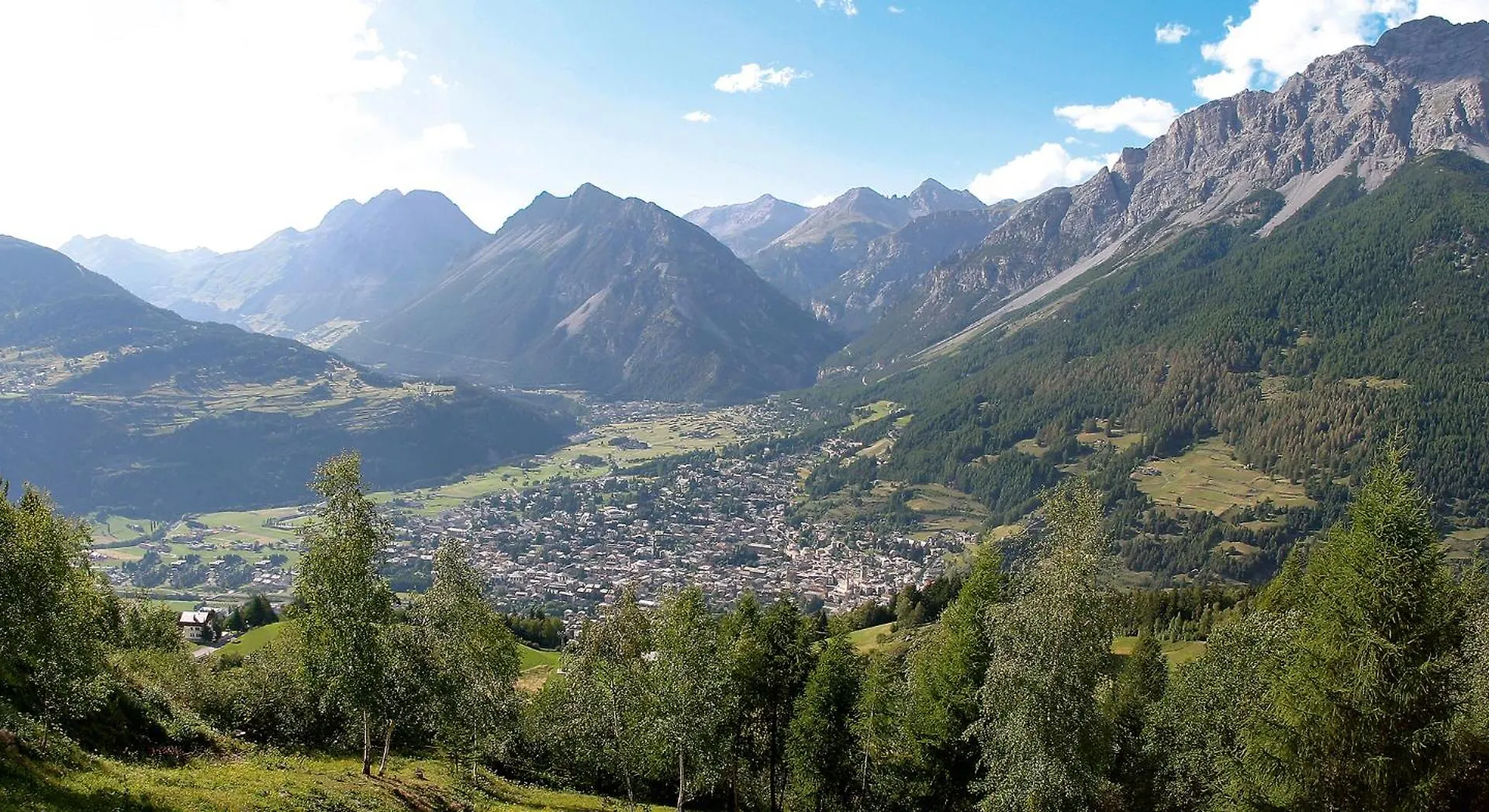 Hotel Vallechiara Bormio 3*,  Italy