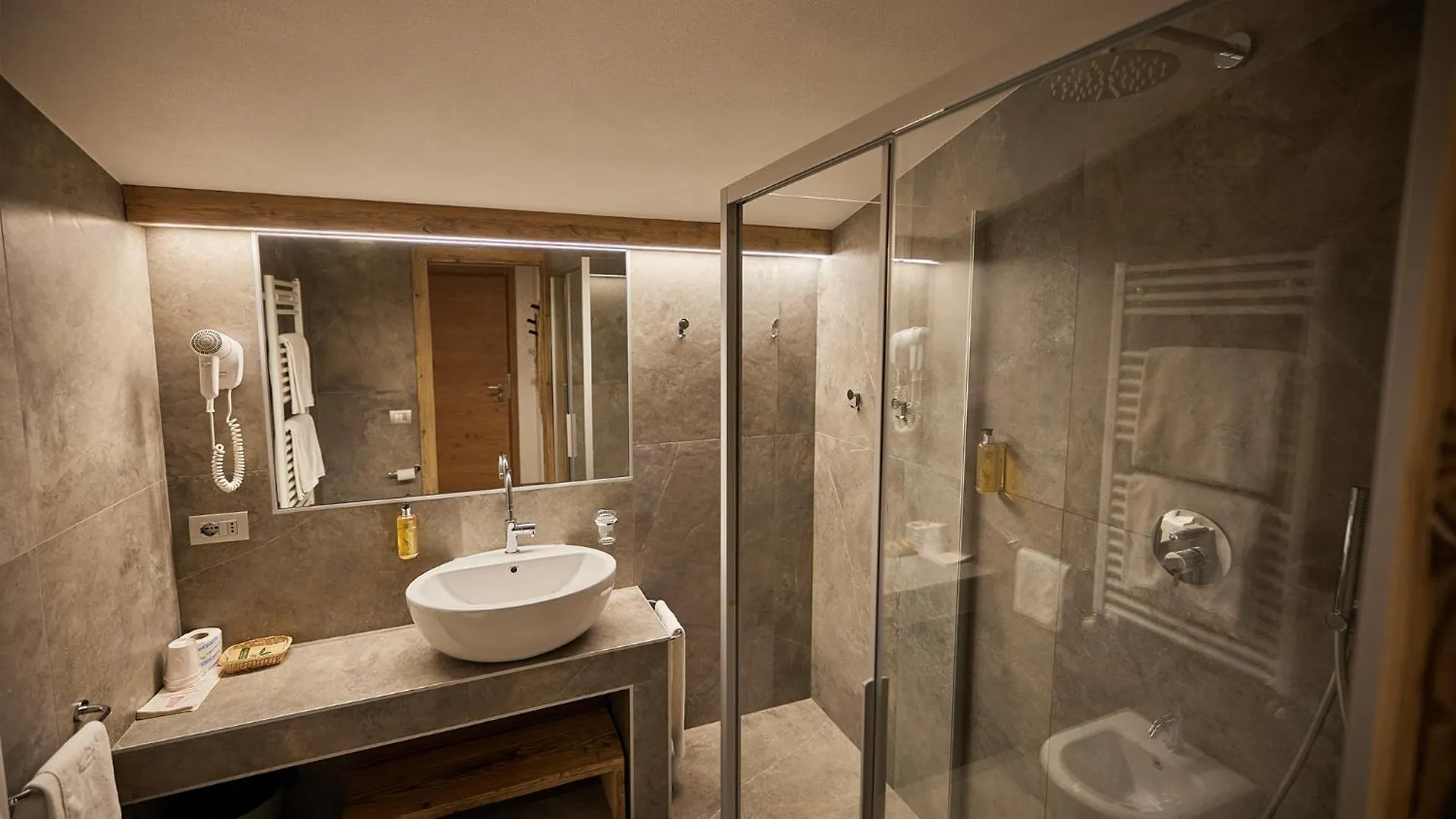 Hotel Vallechiara Bormio Italy